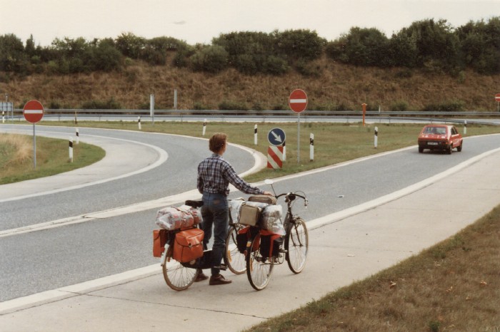 Photo - Rennrad - Gepck = Ohne Behindset: Radtour nach
         Frankfurt